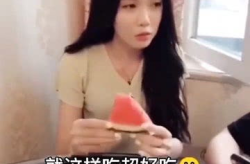 娱乐吃瓜酱喂西瓜视频大全,西瓜视频大全，笑料横生，欢乐无限